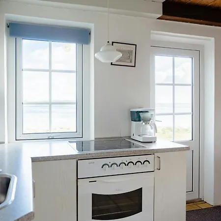 Small House With View Of The Limfjord * Roslev